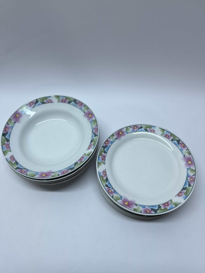 Vintage πορσελάνινο σετ 11 σερβιρίσματος "International Porcelain" - Image 2
