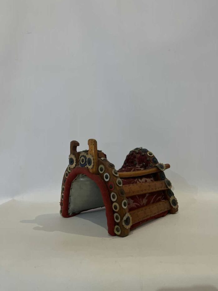 Vintage ξύλινο επιτραπέζιο σαμάρι 18,5x21x23