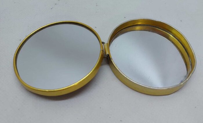 Vintage ιαπωνικό καθρεφτάκι floral 8,5cm - Image 4