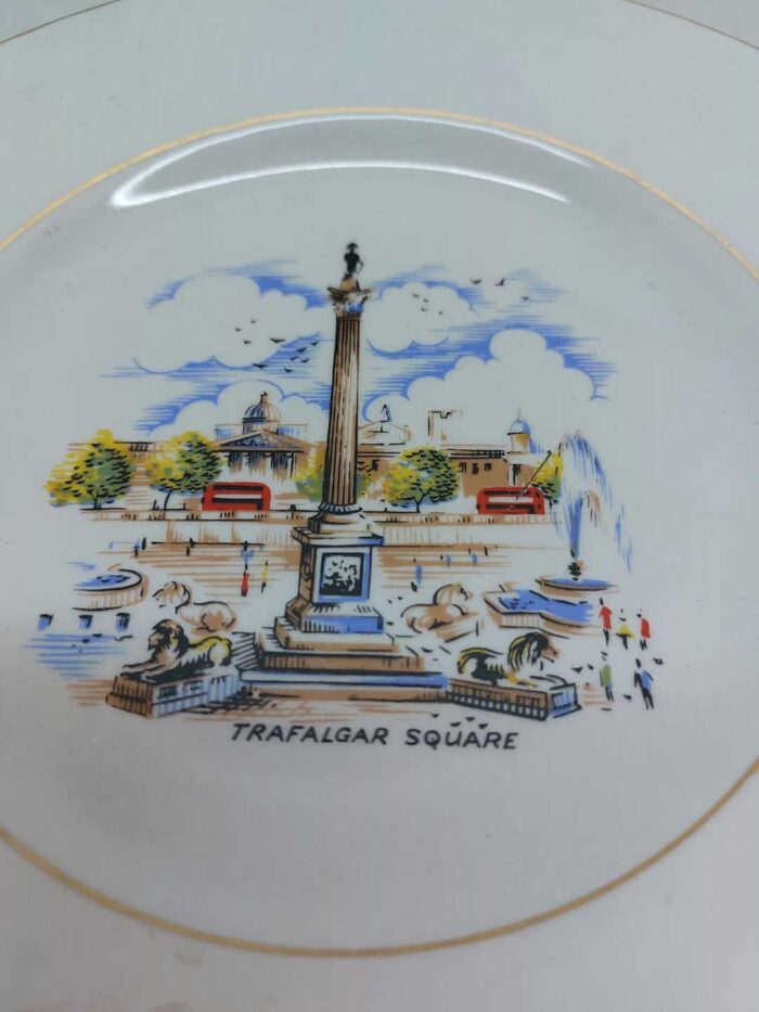 Vintage διακοσμητικό πιάτο Αγγλίας με χρυσό 24 καρατίων Barratt's Staffordshire England 18cm - Image 3