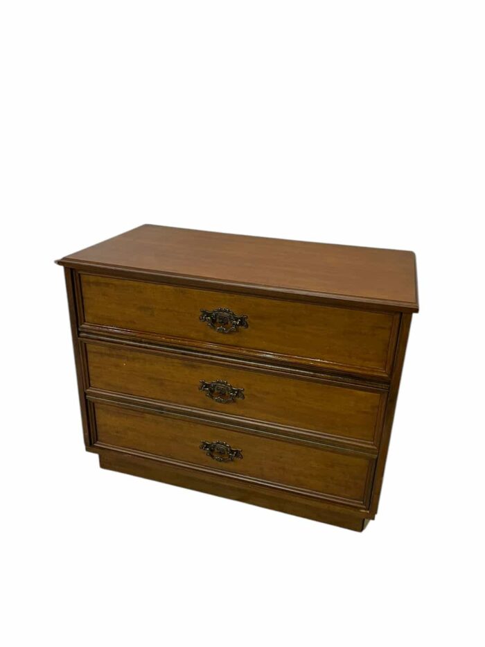Vintage μασίφ κομοδίνο με 3 συρτάρια 56x72x38