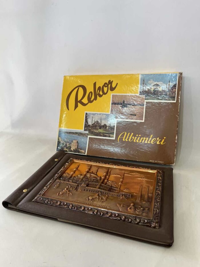 Vintage φωτογραφική άλμπουμ Rekor, με χάλκινη ανπαράσταση ,made in Turkey 36x25. - Image 3
