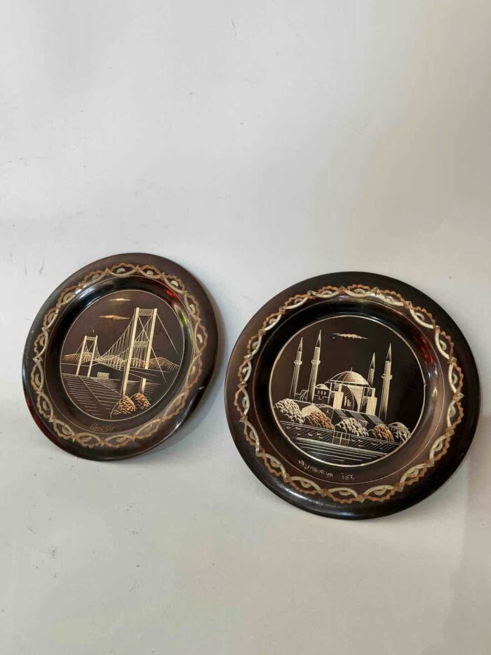 Σετ 2 vintage Τούρκικα χάλκινα διακοσμητικά πιάτα τοίχου 19cm