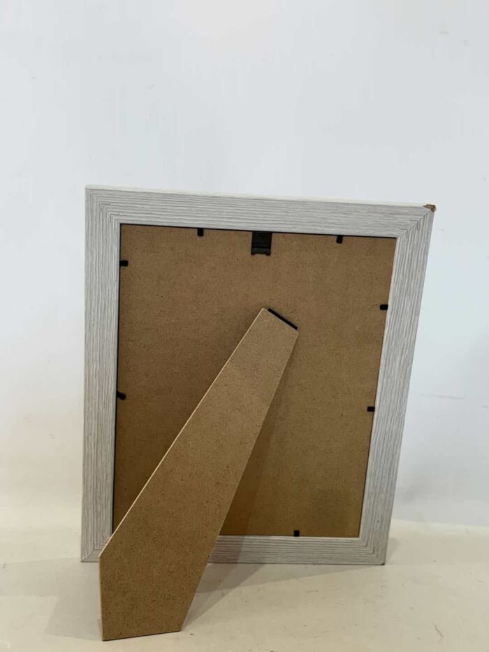 Vintage κορνίζα με βάση,  ξύλινο πλαίσιο και τζάμι 20x25 - Image 2