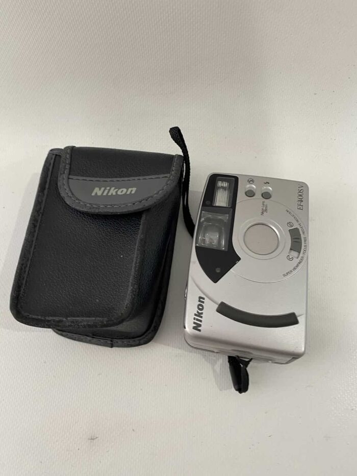 Vintage φωτογραφική μηχανή compact NIKON EF400SV 7x11