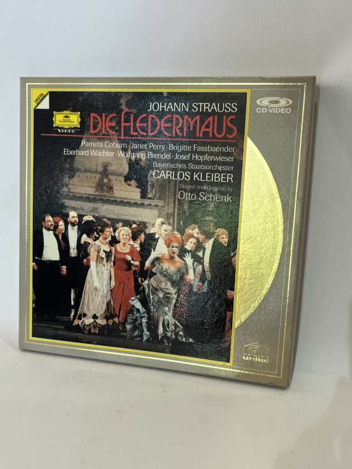 Συλλεκτική κασετίνα 2 χρυσών COMPACT DISC-VIDEO όπερας "Η νυχτερίδα" , με φθορές