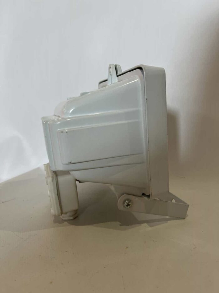 Προβολέας λάμπας αλογόνου 220/240V, 50Hz , 16x18x3 - Image 3