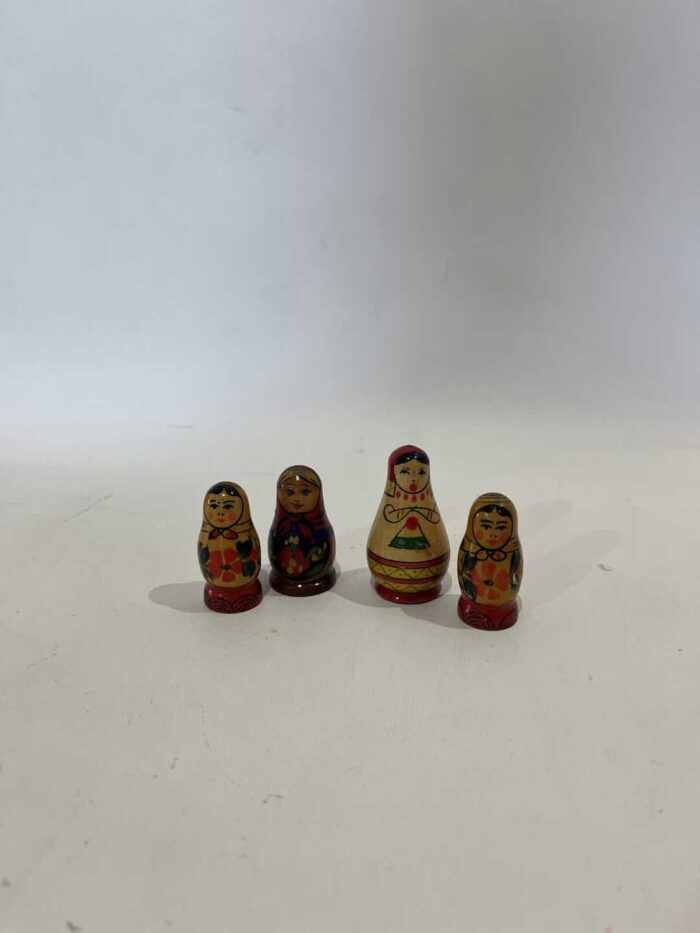 Σετ 4 μίνι ξύλινες μπαμπούσκες 4x2 , 5,5x2,5